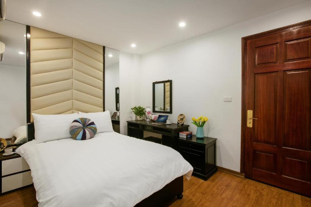 สเปลนดิด ฮอลิเดย์ โฮเต็ล ฮานอย Hotel ภายนอก รูปภาพ
