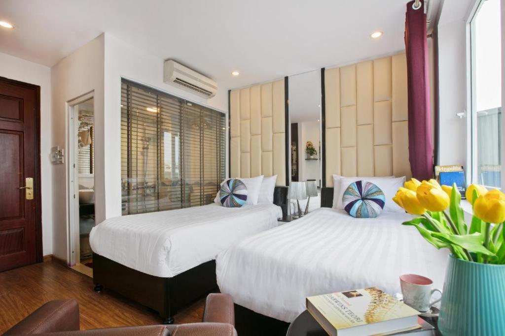 สเปลนดิด ฮอลิเดย์ โฮเต็ล ฮานอย Hotel ภายนอก รูปภาพ