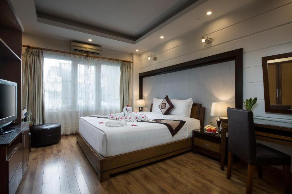 สเปลนดิด ฮอลิเดย์ โฮเต็ล ฮานอย Hotel ภายนอก รูปภาพ