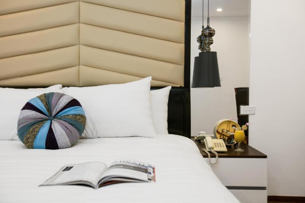 สเปลนดิด ฮอลิเดย์ โฮเต็ล ฮานอย Hotel ภายนอก รูปภาพ
