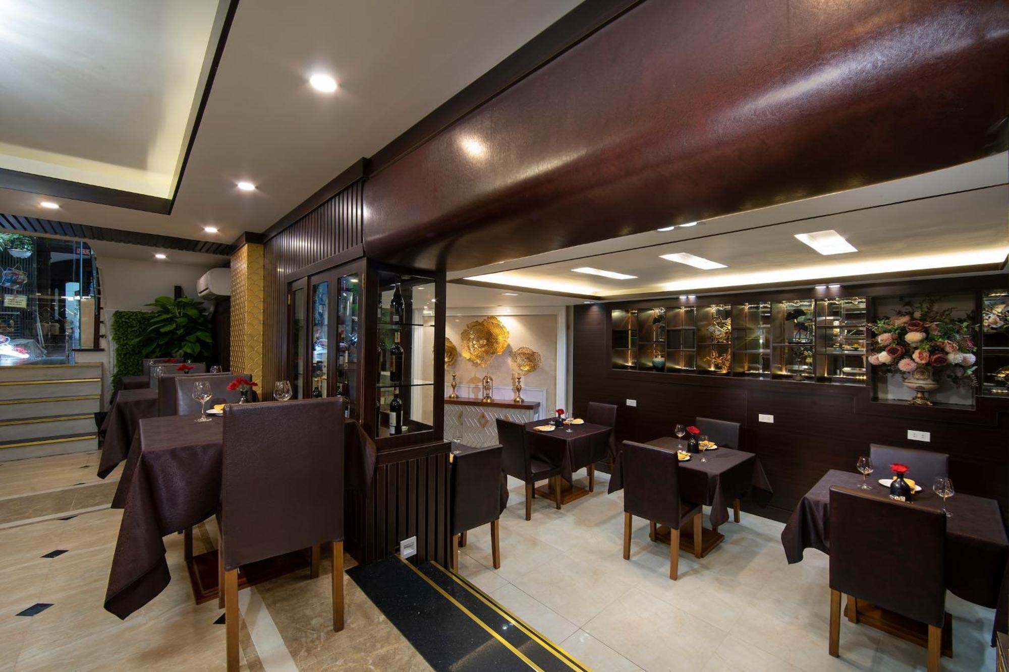สเปลนดิด ฮอลิเดย์ โฮเต็ล ฮานอย Hotel ภายนอก รูปภาพ